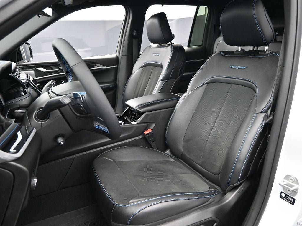 2023 Jeep Grand Cherokee Trailhawk 4xe