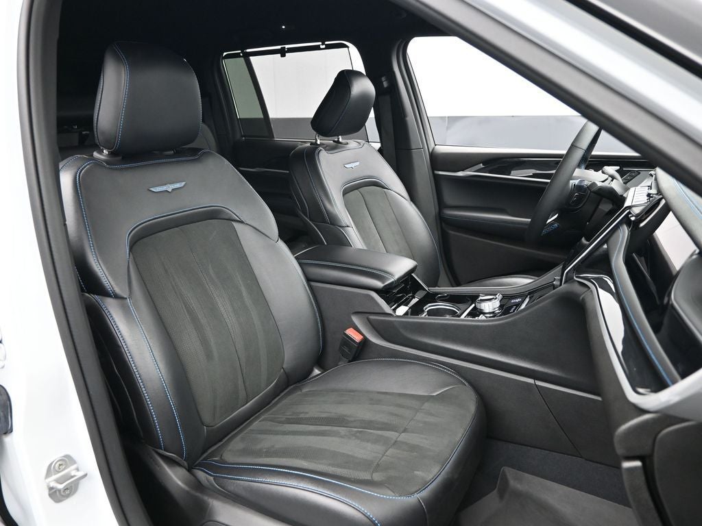 2023 Jeep Grand Cherokee Trailhawk 4xe