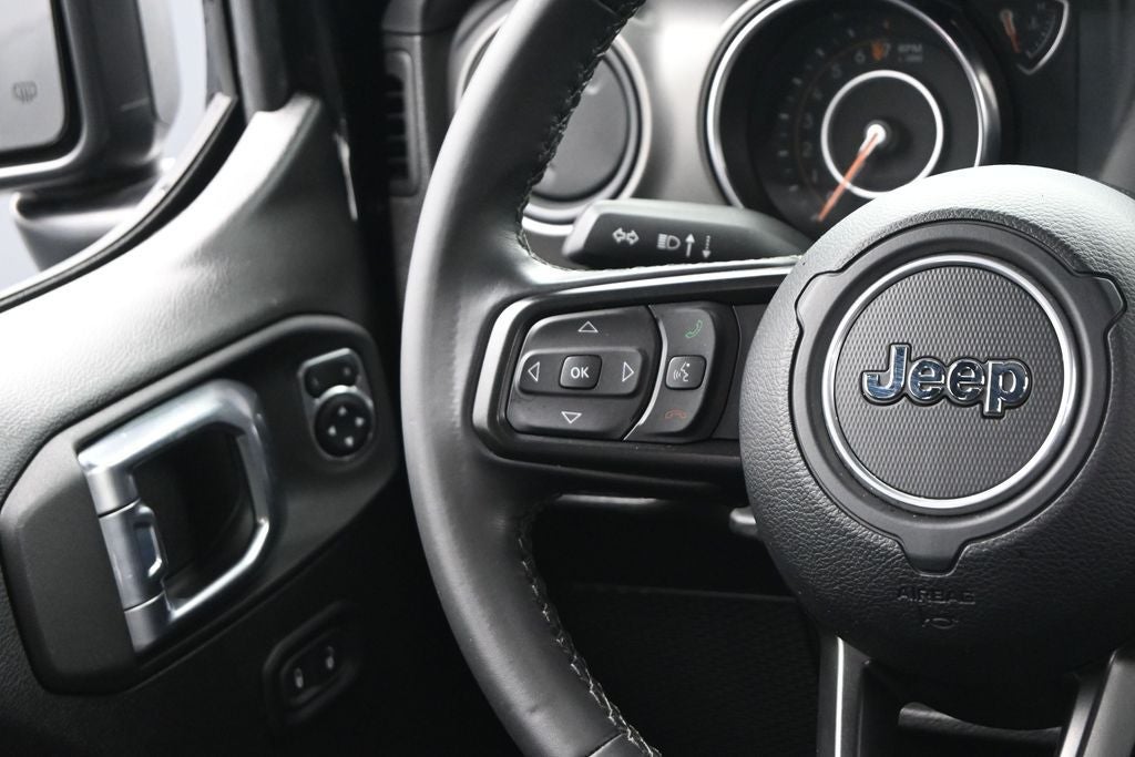 2022 Jeep Gladiator Willys