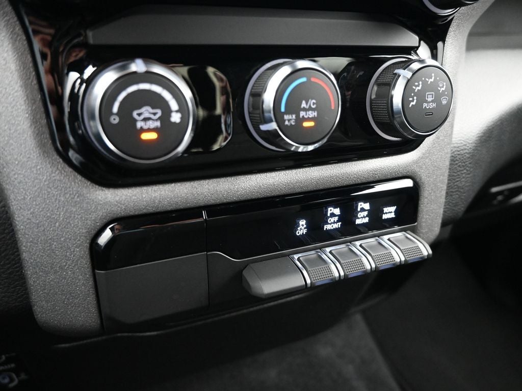 2025 RAM 1500 Tradesman