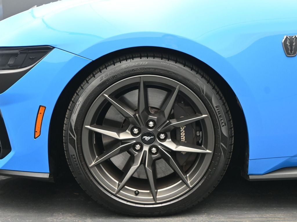 2024 Ford Mustang Dark Horse