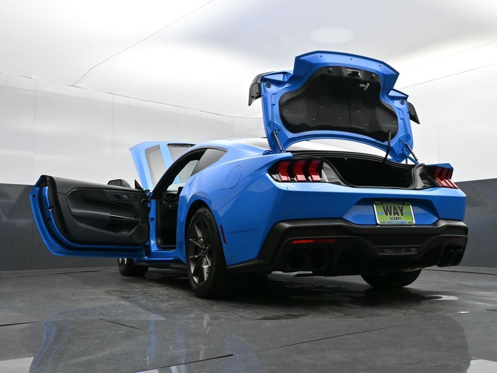 2024 Ford Mustang Dark Horse