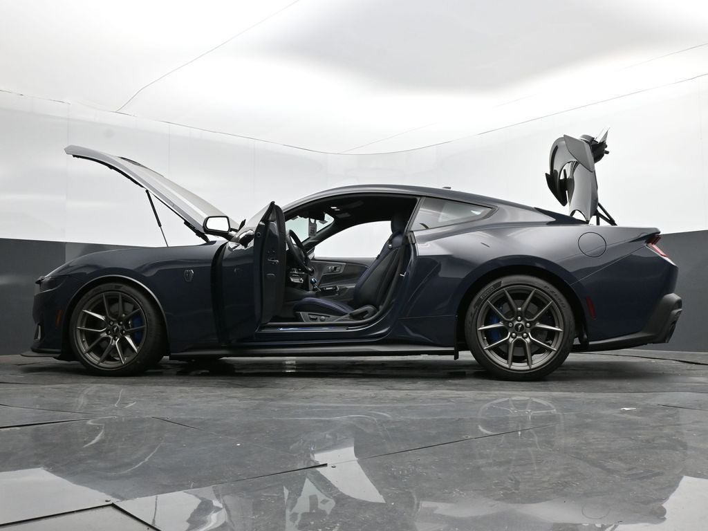 2026 Ford Mustang Dark Horse