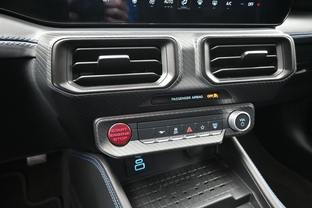 2024 Ford Mustang Dark Horse