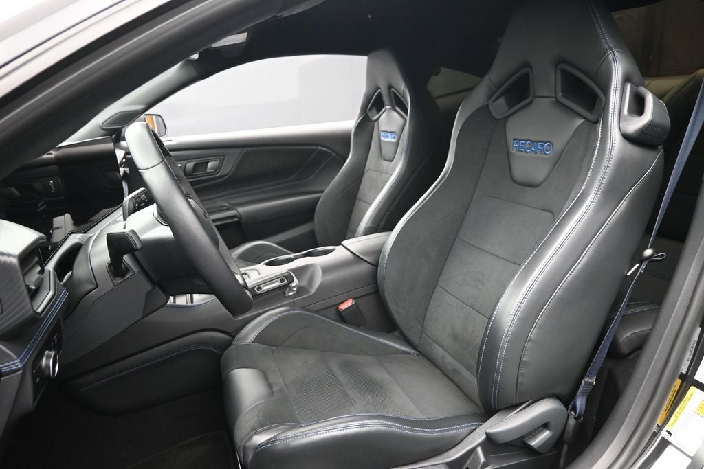 2024 Ford Mustang Dark Horse