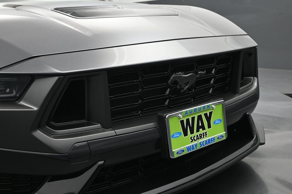 2024 Ford Mustang Dark Horse