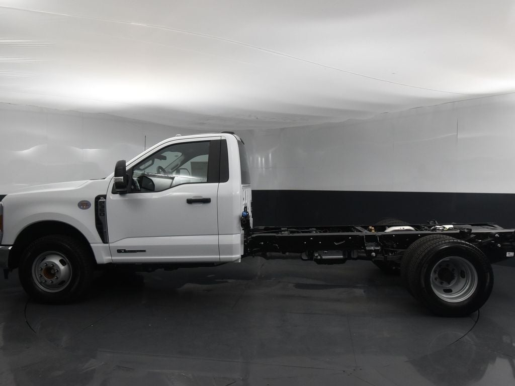 2024 Ford F-350SD XL DRW