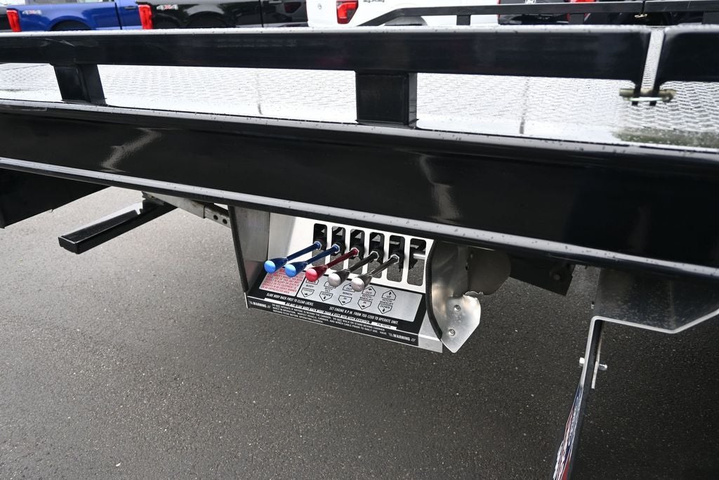 2024 Ford F-550SD XLT DRW