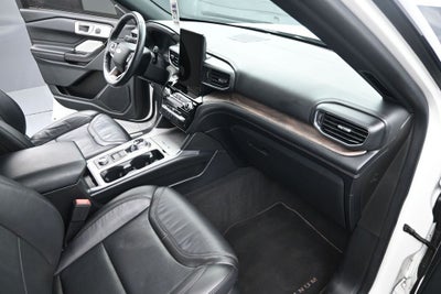 2022 Ford Explorer Platinum