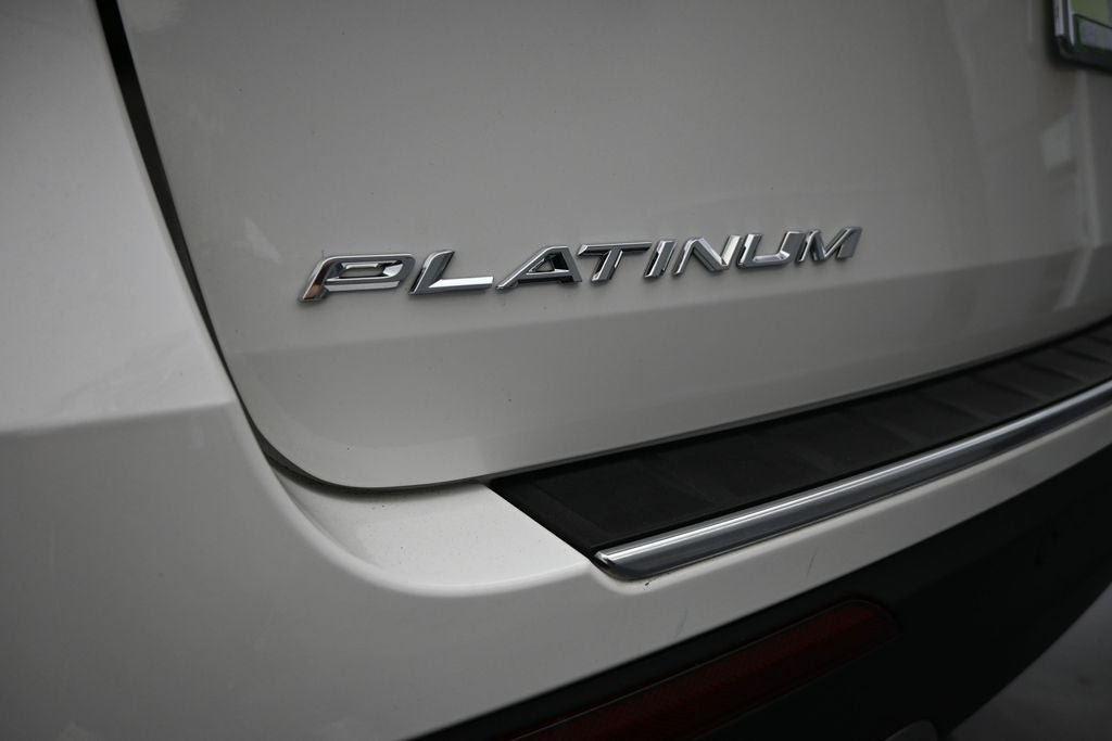 2022 Ford Explorer Platinum