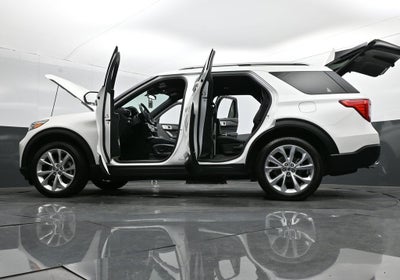 2022 Ford Explorer Platinum