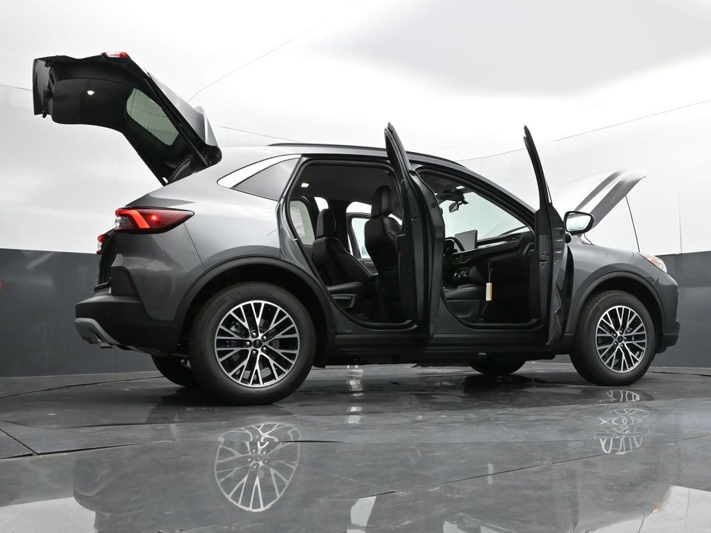 2024 Ford Escape Plug-In Hybrid Base