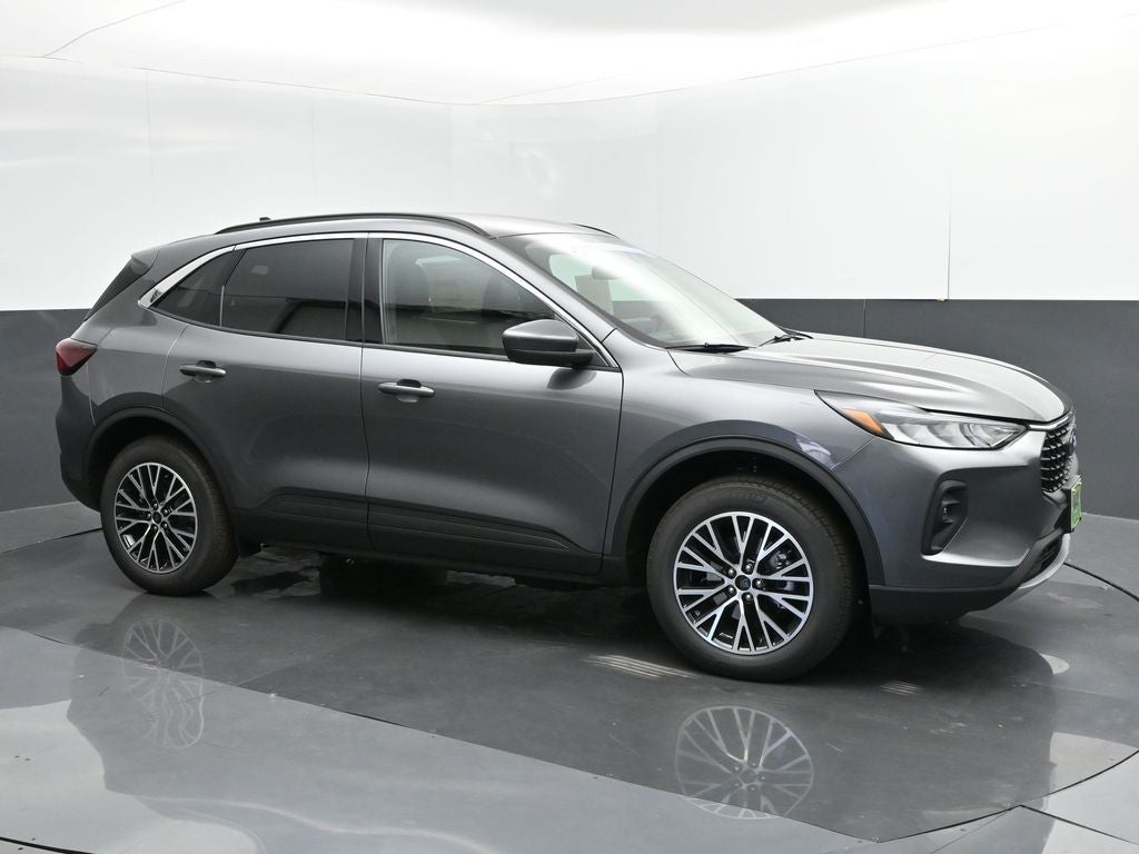 2024 Ford Escape Plug-In Hybrid Base