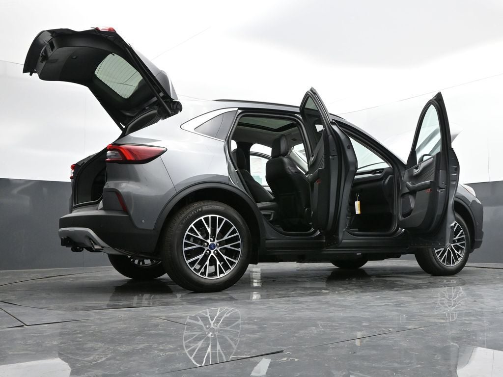2024 Ford Escape Plug-In Hybrid Base