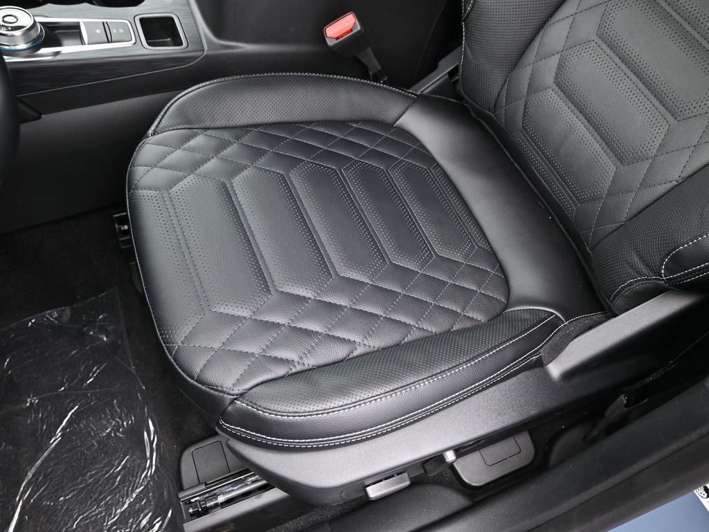 2024 Ford Escape Plug-In Hybrid Base