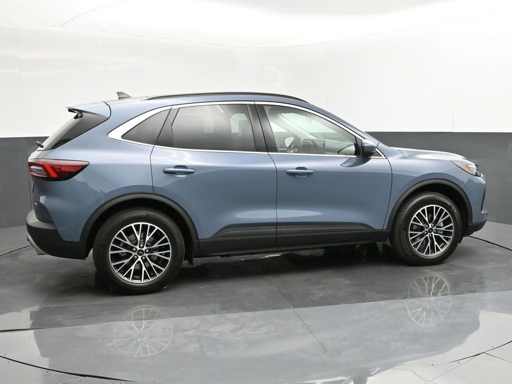 2024 Ford Escape Plug-In Hybrid Base