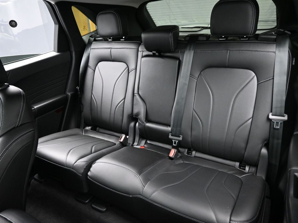 2025 Ford Escape Plug-In Hybrid Base