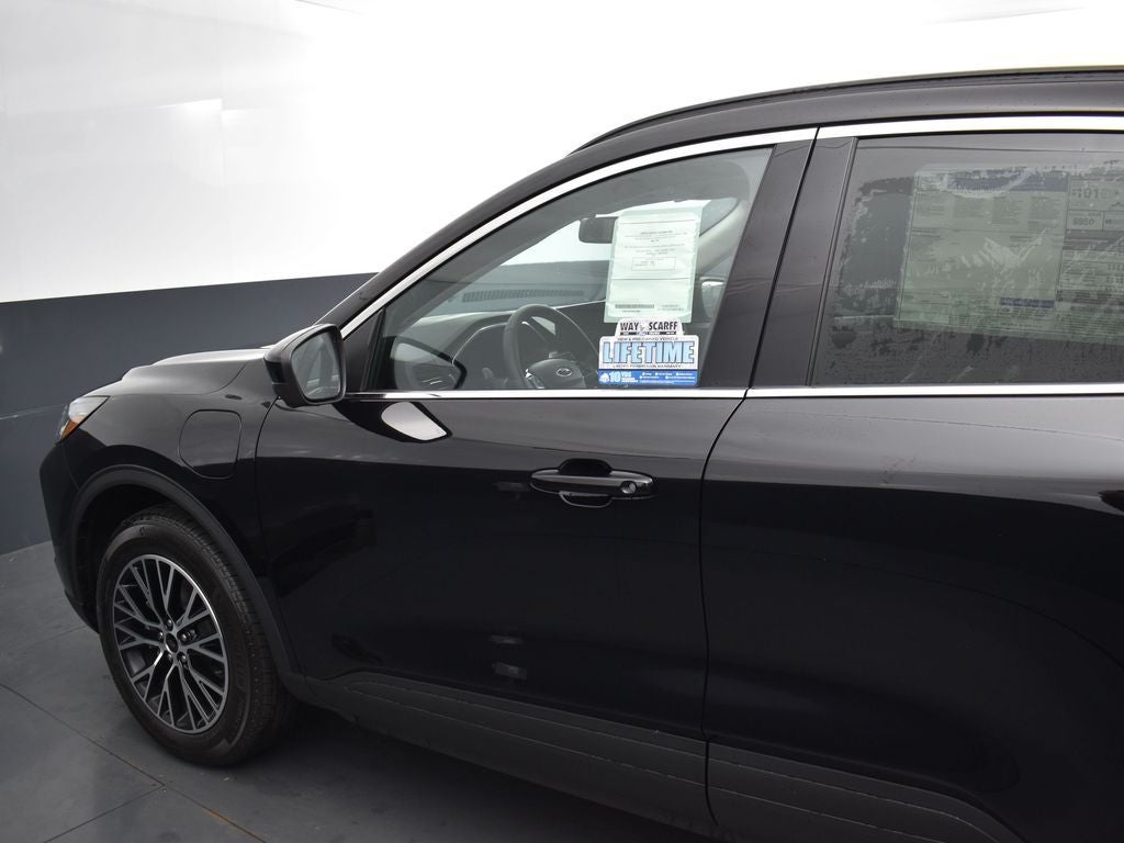 2024 Ford Escape Plug-In Hybrid Base