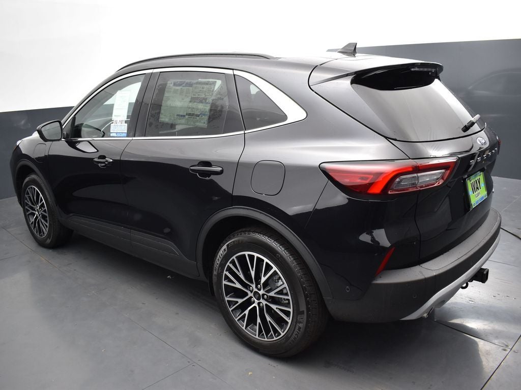 2024 Ford Escape Plug-In Hybrid Base