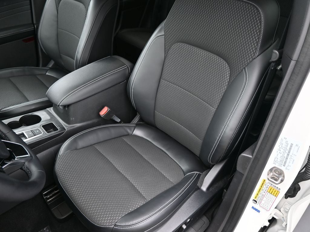 2024 Ford Escape Plug-In Hybrid Base