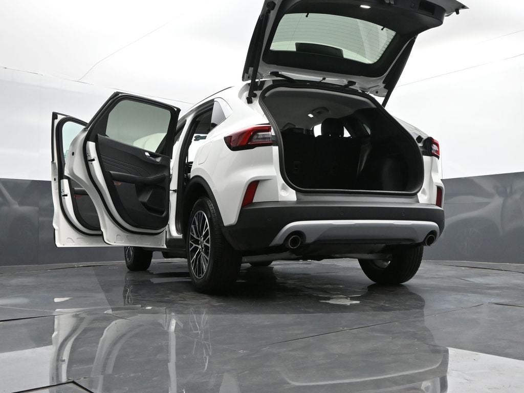 2024 Ford Escape Plug-In Hybrid Base