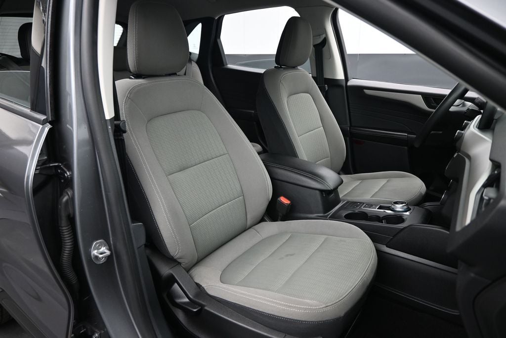 2022 Ford Escape S