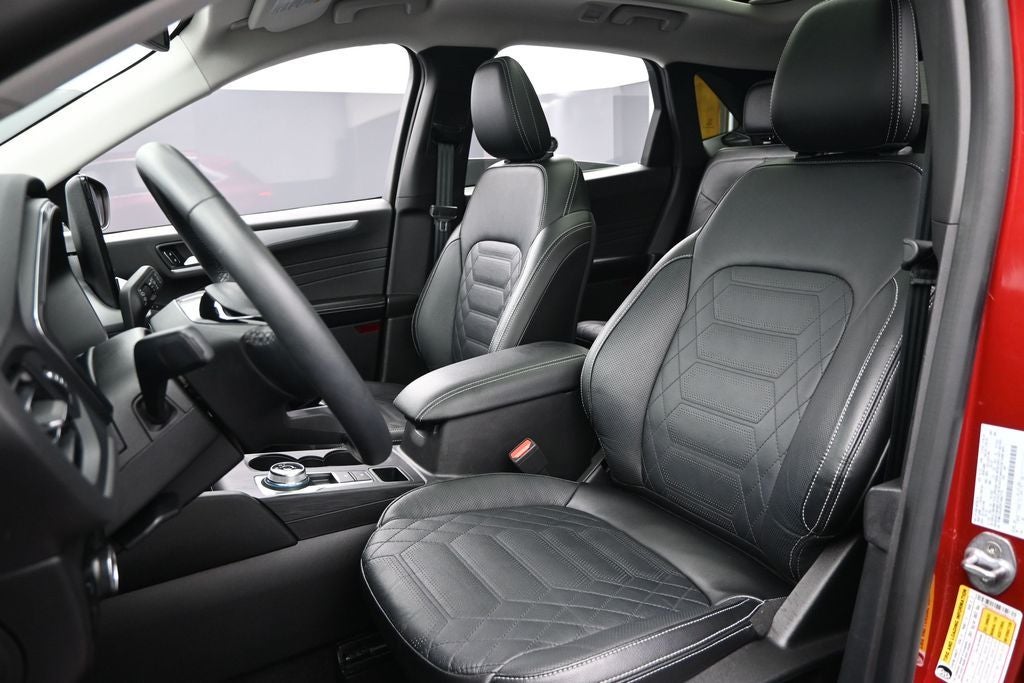 2023 Ford Escape Hybrid Platinum