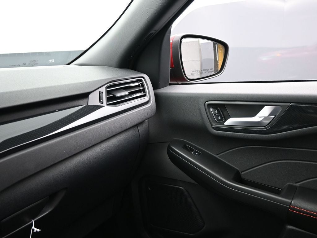 2025 Ford Escape Hybrid ST-Line Select