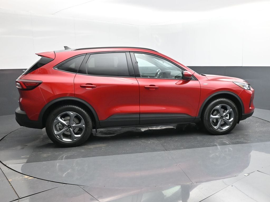 2025 Ford Escape Hybrid ST-Line Select