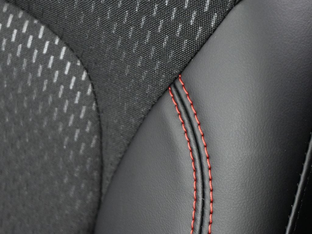 2025 Ford Escape Hybrid ST-Line Select