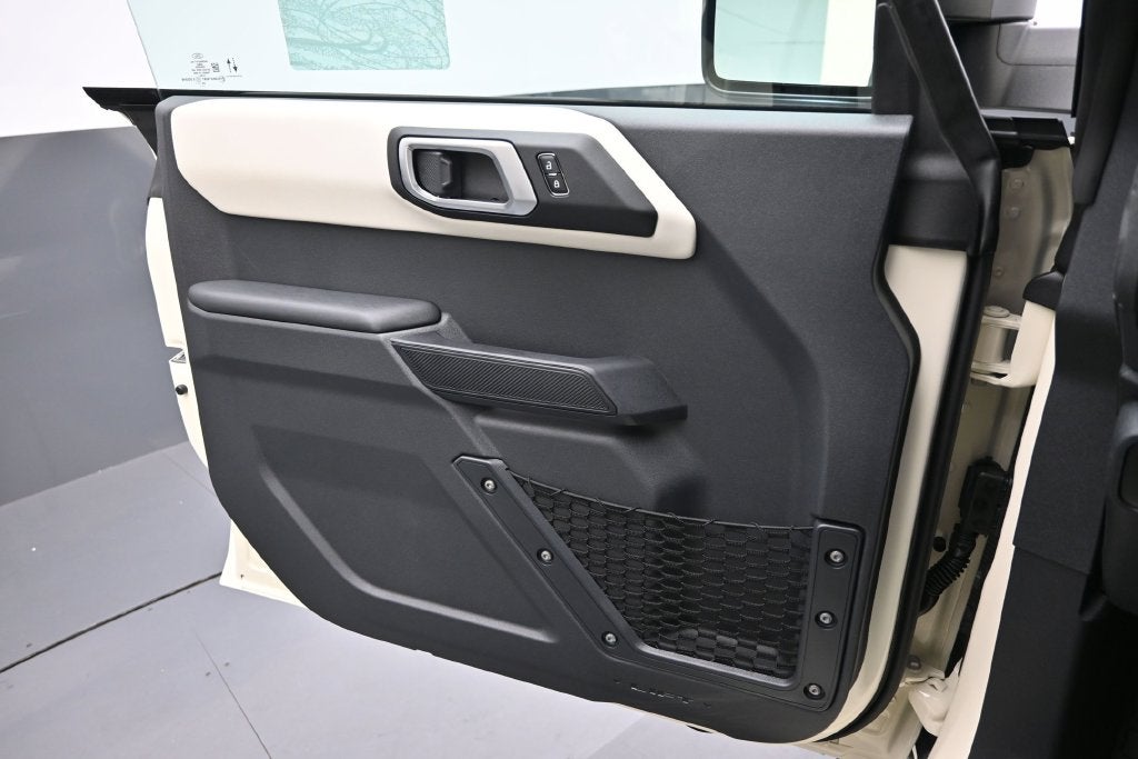 2026 Ford Bronco Outer Banks 60th Anniversary Package