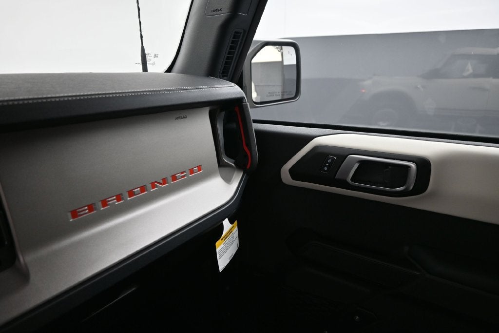 2026 Ford Bronco Outer Banks 60th Anniversary Package
