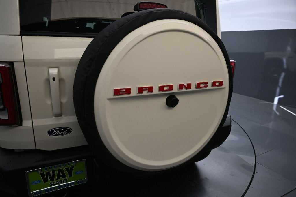 2026 Ford Bronco Outer Banks 60th Anniversary Package