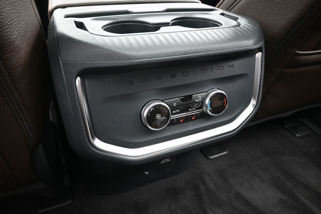 2027 Ford Expedition King Ranch