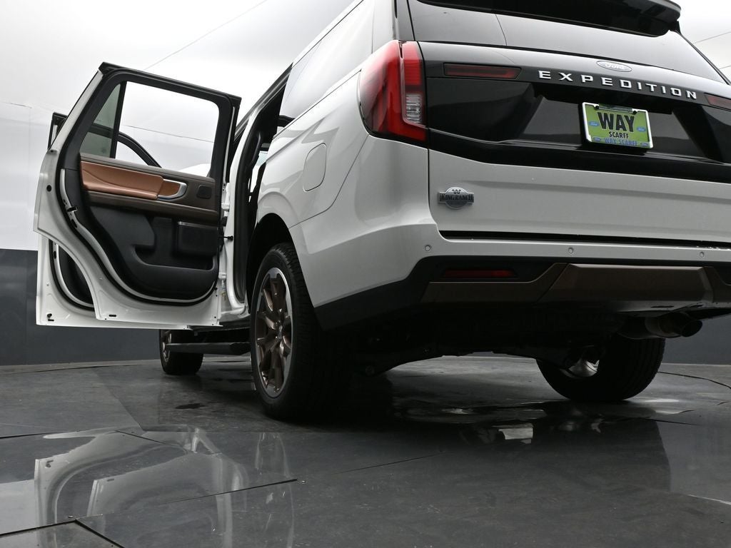 2027 Ford Expedition King Ranch