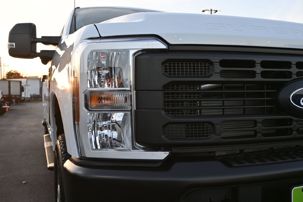 2027 Ford F-250SD XL