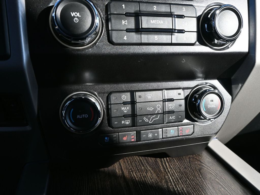 2020 Ford F-250SD Lariat