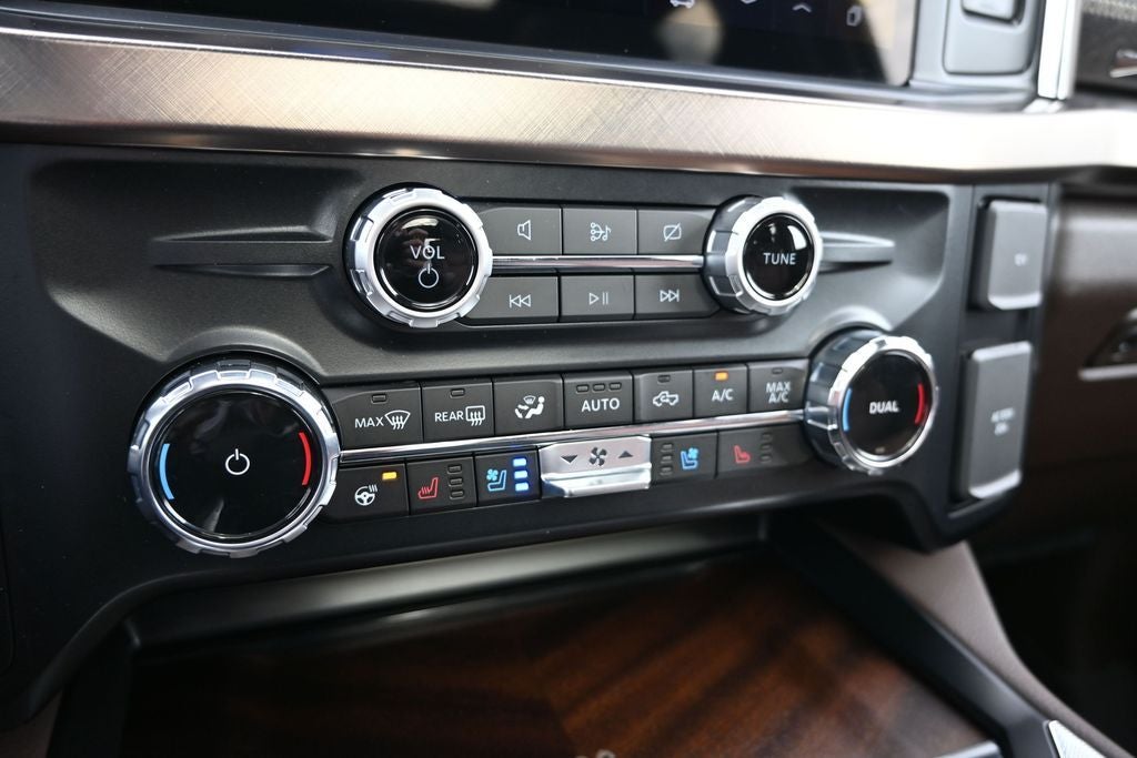 2023 Ford F-350SD King Ranch