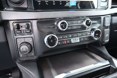 2027 Ford F-350SD Platinum