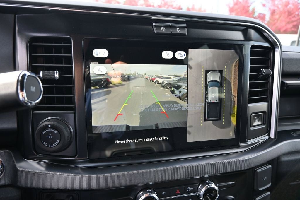 2027 Ford F-350SD Platinum