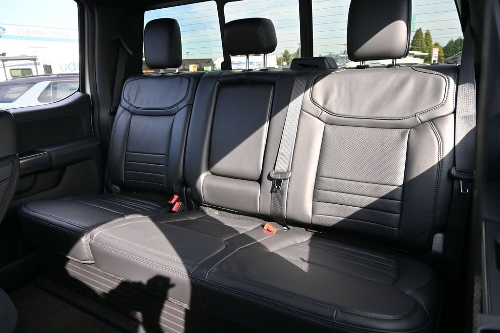 2027 Ford F-350SD Platinum