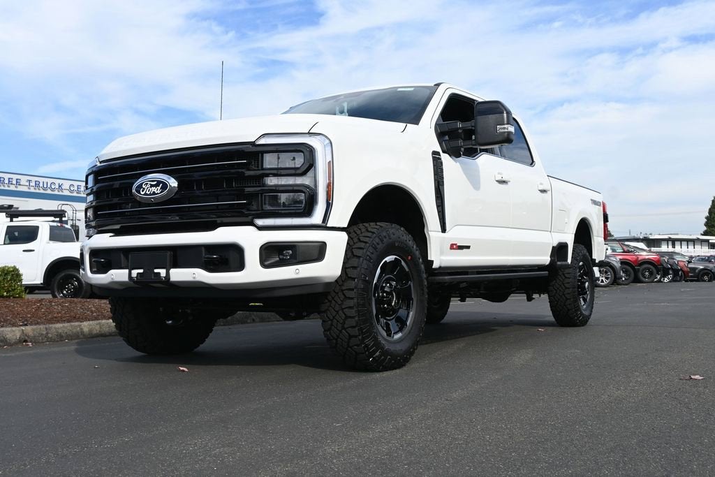 2027 Ford F-350SD Platinum