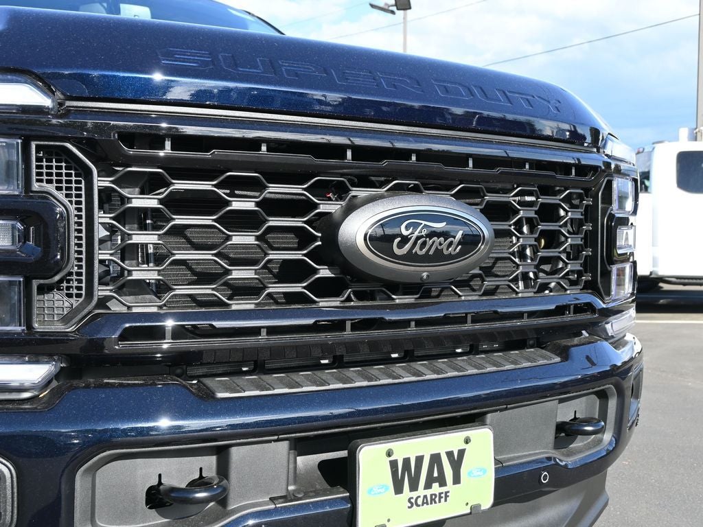 2025 Ford F-350SD Lariat