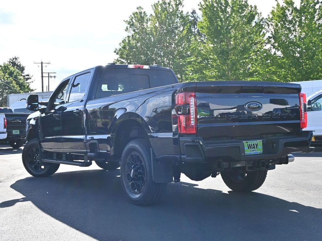 2025 Ford F-350SD Lariat