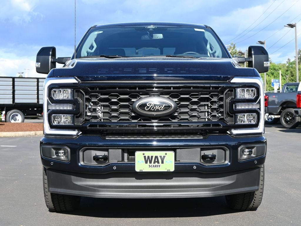 2025 Ford F-350SD Lariat