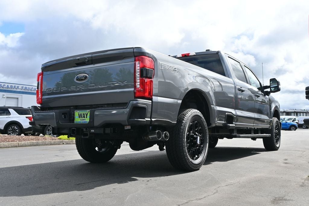 2026 Ford F-350SD Lariat