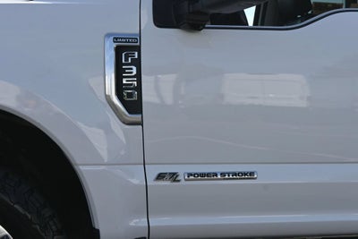 2022 Ford F-350SD Limited