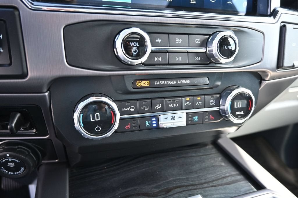 2022 Ford F-350SD Limited
