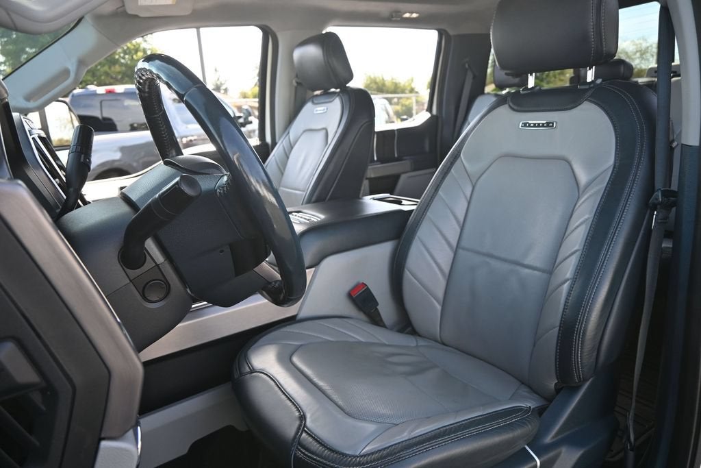 2022 Ford F-350SD Limited