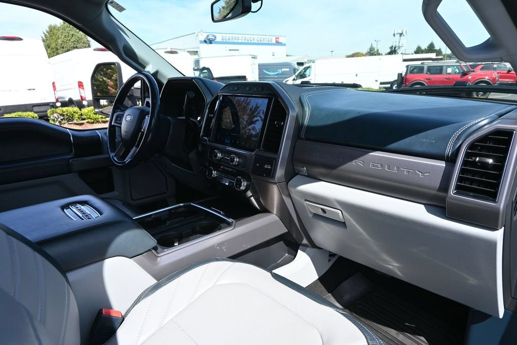 2022 Ford F-350SD Limited